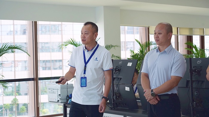 DSC05395 (1).jpg DSC05395 (1).jpg